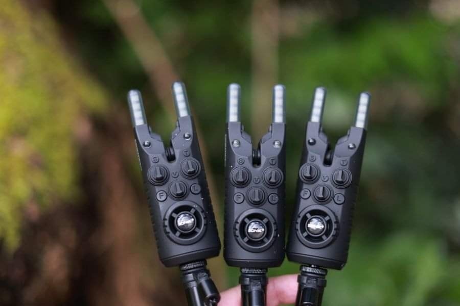 Sonik Gizmo2 Bite Alarm Set (inkl. Bivvy Light) – Ansicht 2