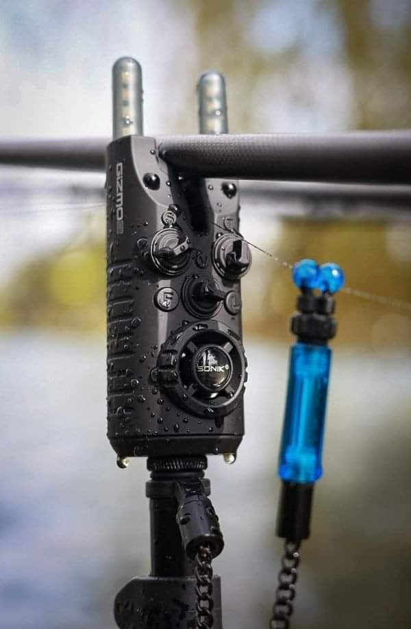 Sonik Gizmo2 Bite Alarm Set (inkl. Bivvy Light) – Ansicht 4
