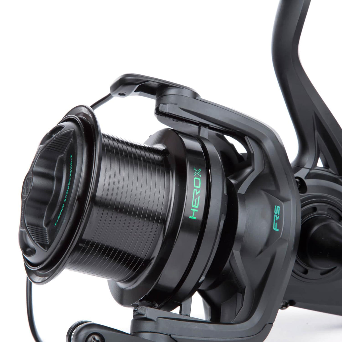 Sonik HeroX FRS Karpfenrolle – Ansicht 3